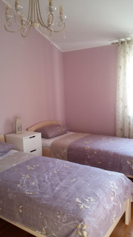 Appartement Apartman Viktorija à Vodice Extérieur photo
