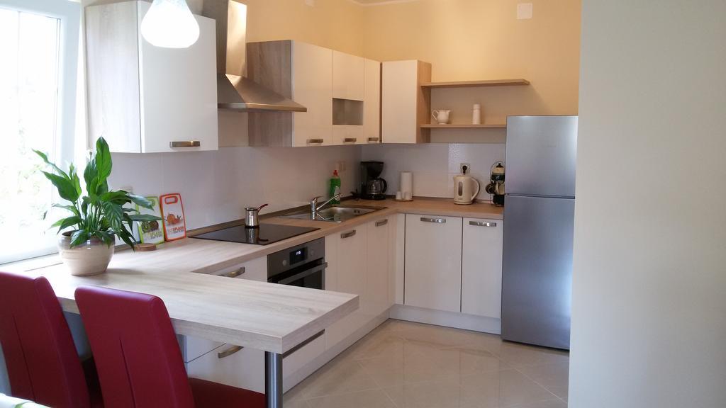 Appartement Apartman Viktorija à Vodice Extérieur photo