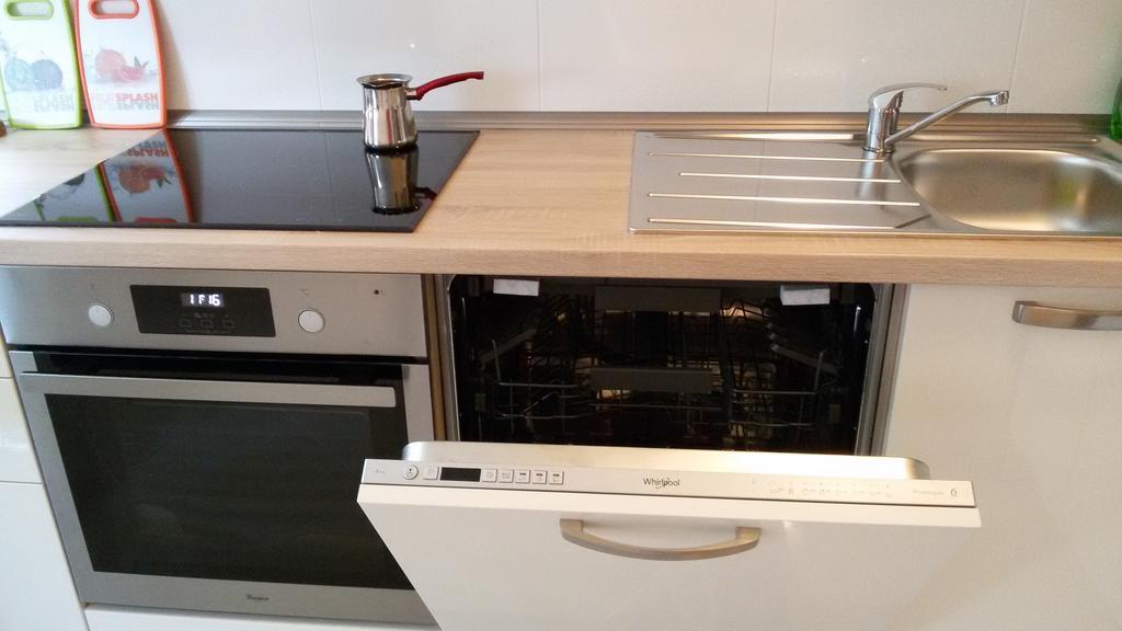 Appartement Apartman Viktorija à Vodice Extérieur photo