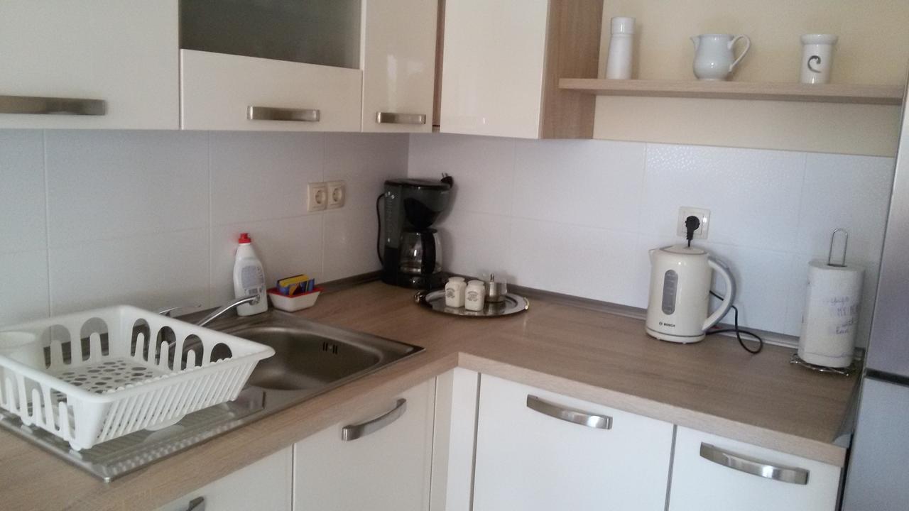 Appartement Apartman Viktorija à Vodice Extérieur photo